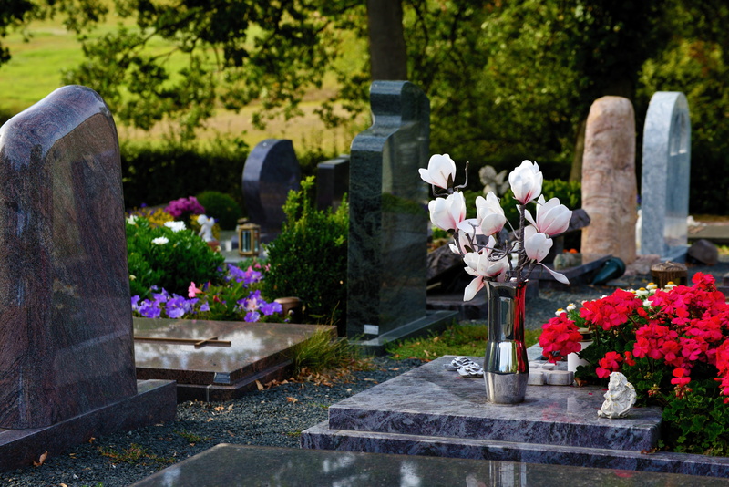 farewell, solid, grave, grabschmuck, graves, flower, 5K, tombstone, stone, floral decorations, tomb, flowering plant, grave care, sadness, cemetery, memorial