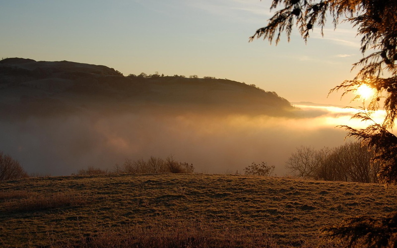 valley, nature, foggy, 1080P, soil, mountain, tree, brown, 1920x1200, sunrise