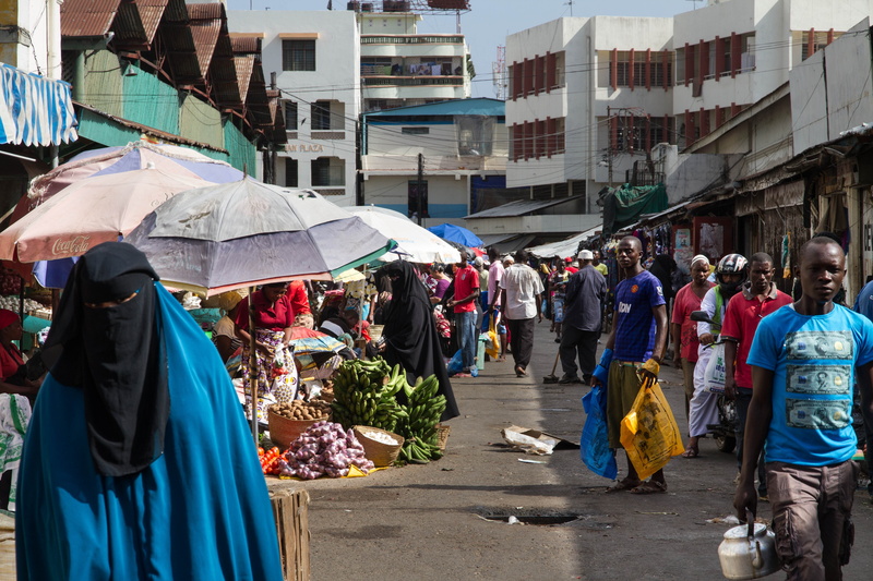 rain, street, market stall, women, retail, crowd, 5K, day, near, walking, mombasa, purchasing, kenya, market, real people, human, building exterior, outdoors