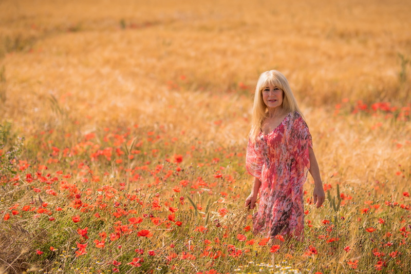 solo, poppies, agriculture, field, grain, clothing, straw, adult, cereals, thoughtful, flowers, beautiful woman, happy, hairstyle, land, person, standing