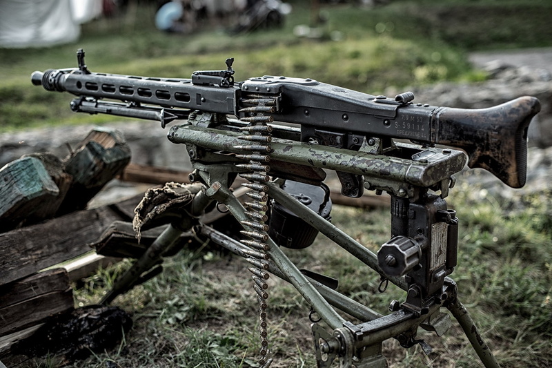 mg 42, 1080P