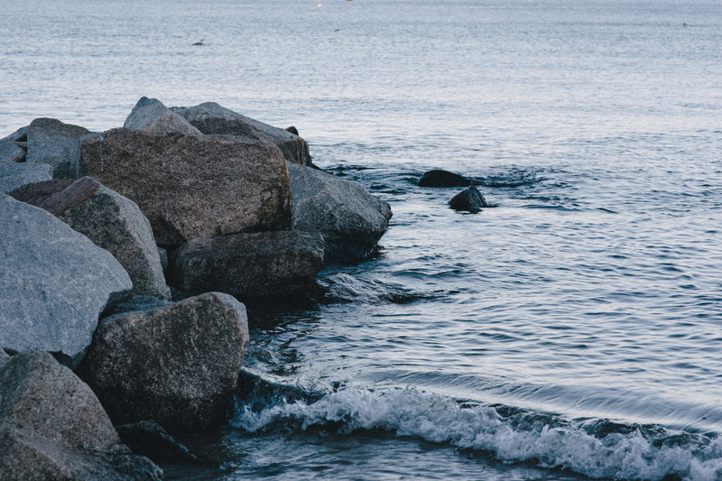 rocky, rock - Object, horizon, 4K, tranquil scene, shore, beach, wave, tranquility, rocks, day, blue, beauty in nature, bodies Of Water, scenics - nature