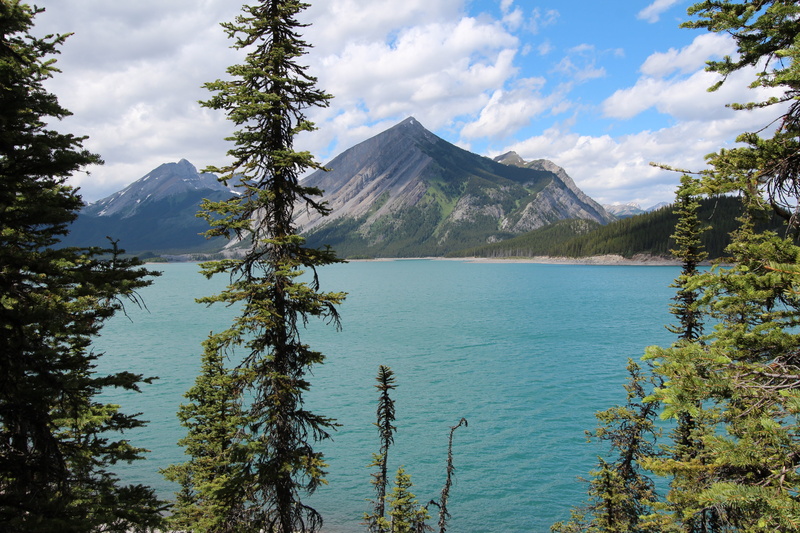 nature, near, lake, blue, Upper  Kananaskis  Lake, body, upper, kananaskis, 5K, scenics, body of water, landscape, cloudy, Lake  mountains, outdoors, mountains
