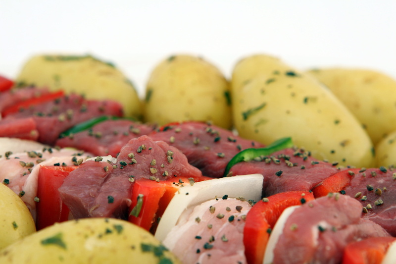 food, banana, onion, fruit, colorful, pepper, wholesome, salad, white, lamb, culinary, red, close-up, skewered, raw food, meat, restaurant, delicious, cuisine