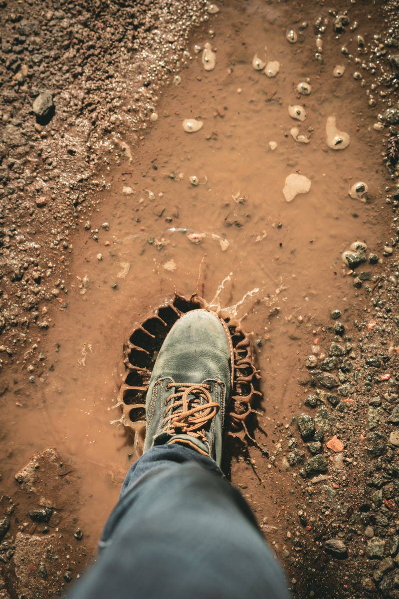 directly above, personal perspective, texture, low section, human foot, human body part, sticky, wearing, land, body part, street, 5K, brown, man, person