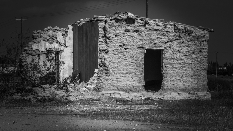 weathered, Ruin, no people, deterioration, ruined, run-down, architecture, built structure, Old House, 4K, damaged, decline, obsolete, wall - building feature