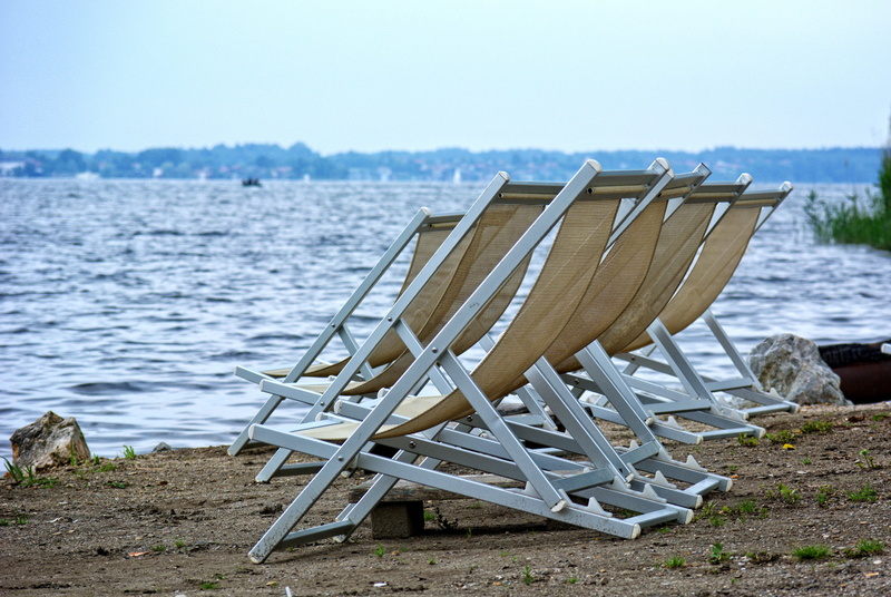 seat, relax, liège, 4K, clear sky, land, no people, waters, tranquil scene, relaxation, absence, sun loungers, day, beach, tranquility, sea, sun bed, outdoors