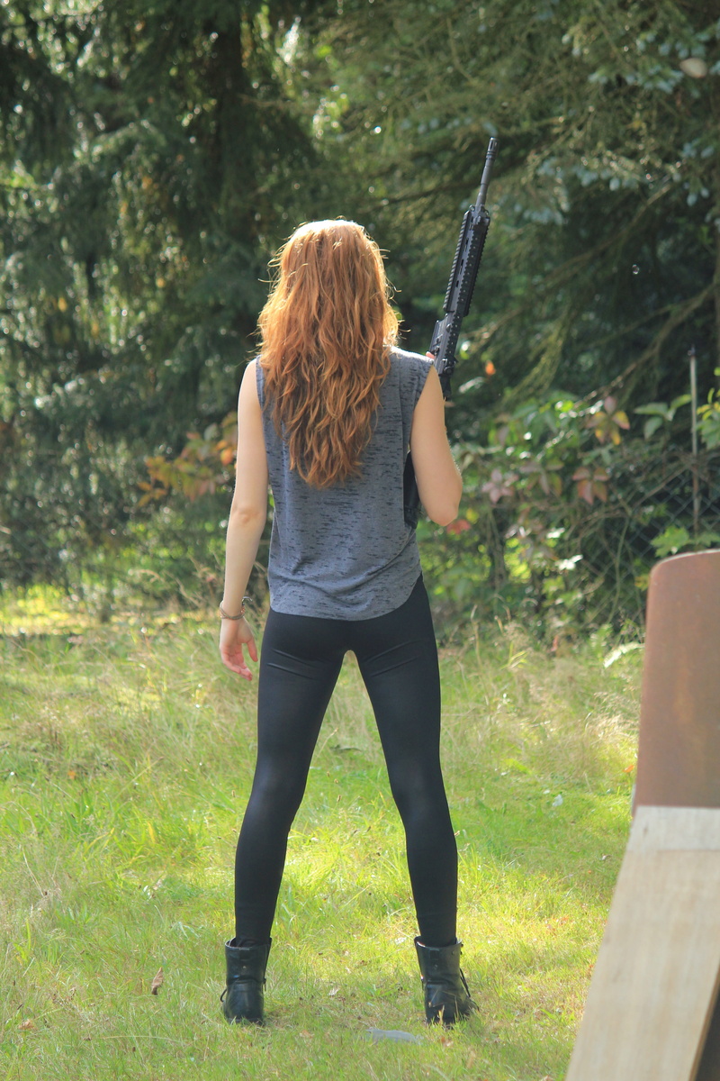leather, full length, escape, watch, wait, after, shadow, weapon, defense, rear view, real people, use, hairstyle, whole, ready, red, long hair, women