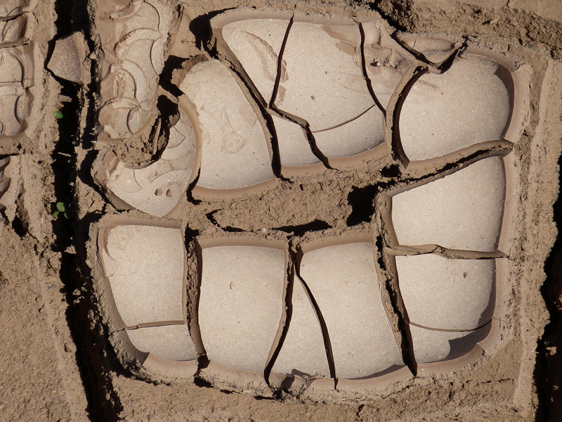 reprint, land, mud, 4K, sunlight, architecture, sand, broken, dirt, beach, desert, close-up, old, cracked, erosion, damaged, dry, sun, field, no people