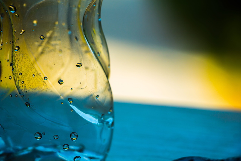 drink, transparent, sea, focus, bottle, nature, drop, water, drinking Water, copy space, blue, bubble, photography, freshness, backgrounds, household equipment