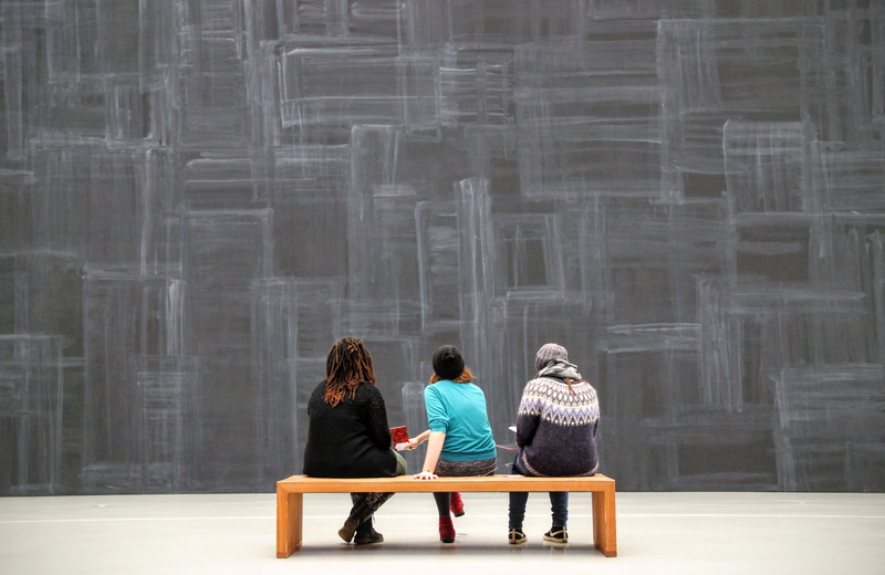 real people, young adult, Museum, Visitors, sitting, adult, young men, three, bench, two people, Exhibition, built structure, art, 4K, walls, kunsthalle