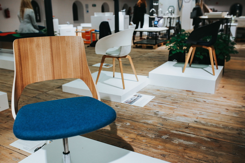 designer, no People, cafe, furniture, various, indoors, absence, restaurant, art, flooring, hardwood floor, wood - material, empty, 5K, chairs, wood, business