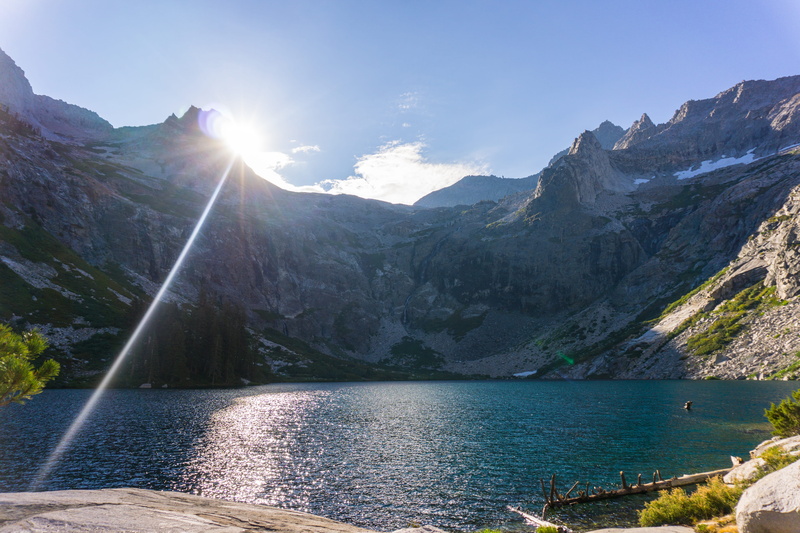 lake, three rivers, waterfront, mountain sunrise, sunrise, nature, sun, mountain lake, day, no people, lens flare, sunlight, outdoors, snow, mountain, tranquility