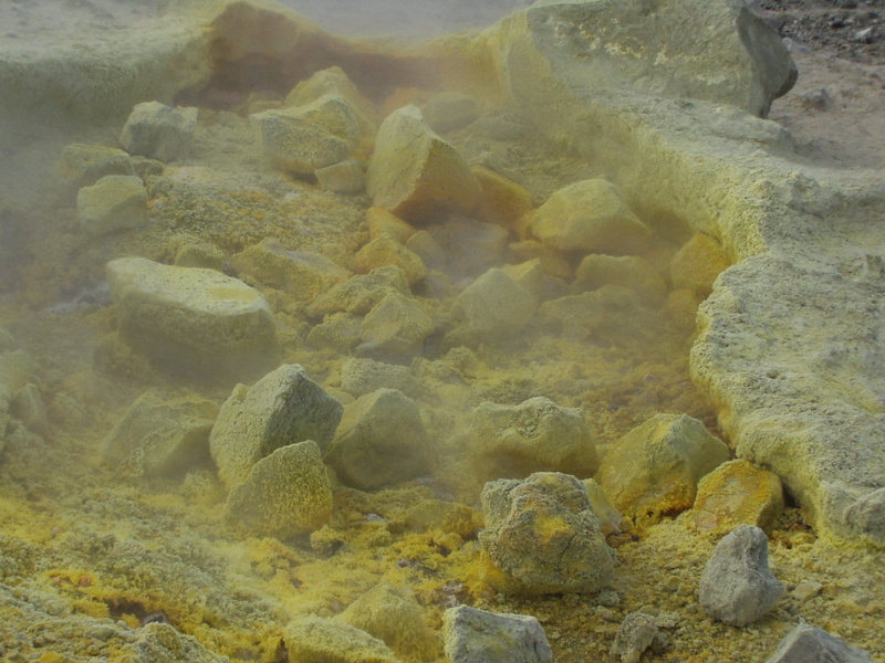 Sulfur, Sicily, tranquility, beauty in nature, hot spring, no people, textured, land, underwater, nature, full frame, sea, volcano, solid, animals in the wild
