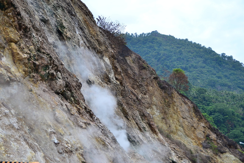 mineral, geology, solid, tree, tranquil scene, sulphur, mountain, volcanic, outdoors, sulfuric, rocks, 2K, plant, sky, tranquility, day, non-urban scene