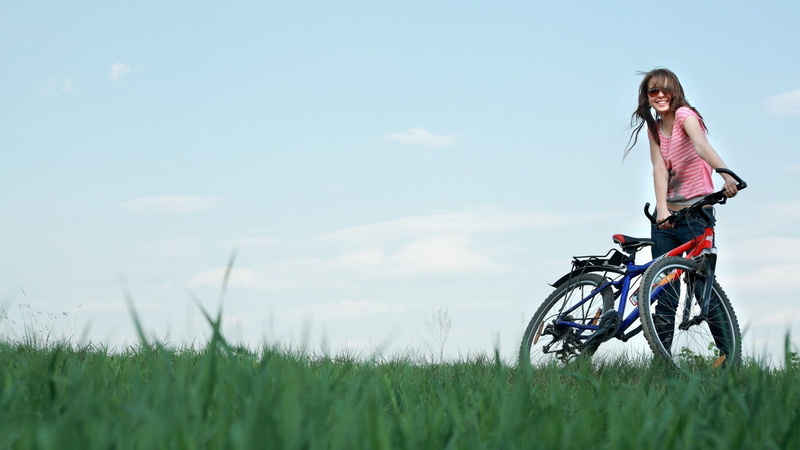 1080P, outdoors, real people, casual clothing, young adult, transportation, bicycle, sky, day, land, jeans, plant, one person, women, pink tops, field