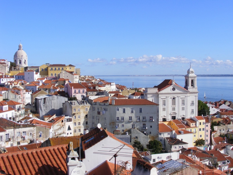 built structure, building exterior, building, townscape, buildings, alfama, outdoors, day, crowded, residential district, 2K, nature, cityscape, crowd