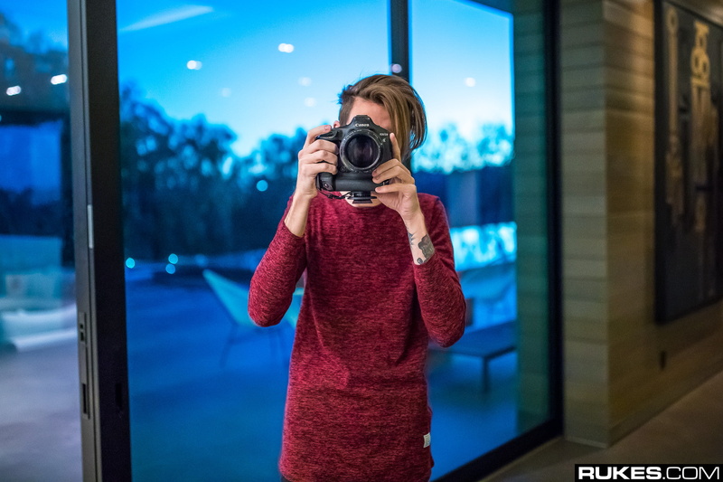 tattoo, 1080P, photographer, camera, Rukes, photography, red clothing