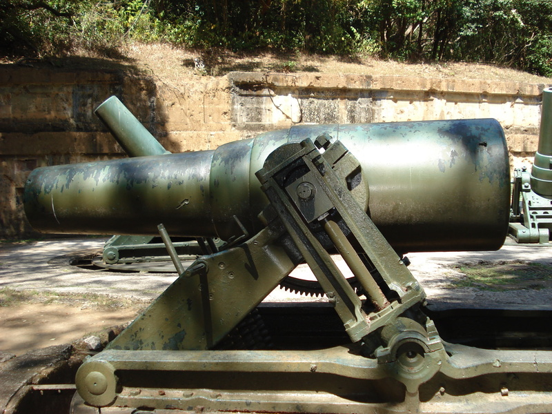 metal, military, sunlight, built structure, battle, artillery, armed forces, no people, day, old, fighting, army, conflict, vintage, architecture, nature