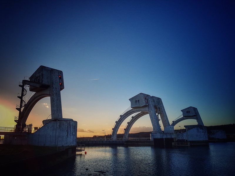 setting sun, netherlands, weir driel, bridge - man made structure, outdoors, evening, weir, driel, bridge, blue, dusk, built structure, nature, sunset
