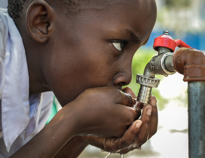 drink, portrait, men, thirsty, day, child, teenager, drinking water, holding, boy, serious, kid, lifestyles, care, young, faucet, side view, headshot, young adult