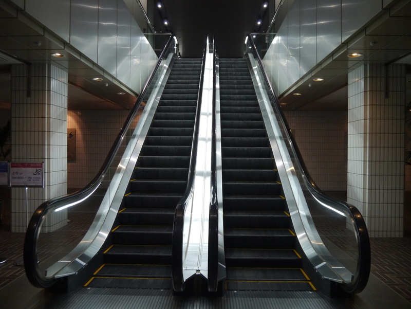 modern, technology, the way forward, tokyo, staircase, illuminated, Escalator, convenience, 4K, absence, Entrance, high rise building, underpass, flooring