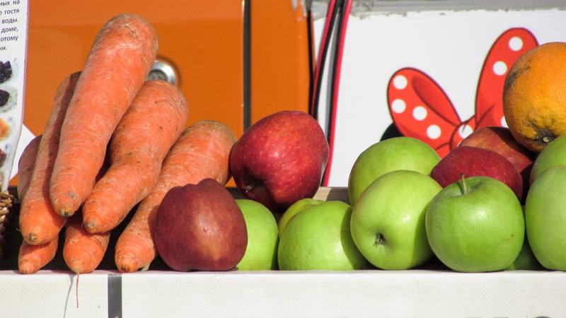 variation, close-up, no people, choice, oranges, large group of objects, fruits, carrots, ripe, citrus fruit, apple - fruit, indoors, orange color, 4K