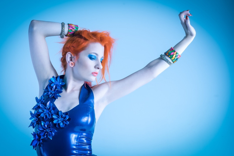 pose, beautiful, redhead, 1080P, woman, 2048x1365, portrait, beautiful woman