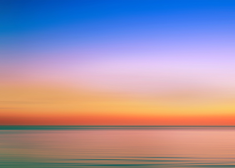 horizon, no people, sea, dusk, ocean, placid, orange color, seascape, sunrise, bright, beauty in nature, dramatic sky, evening, sky, tranquil scene, urban skyline