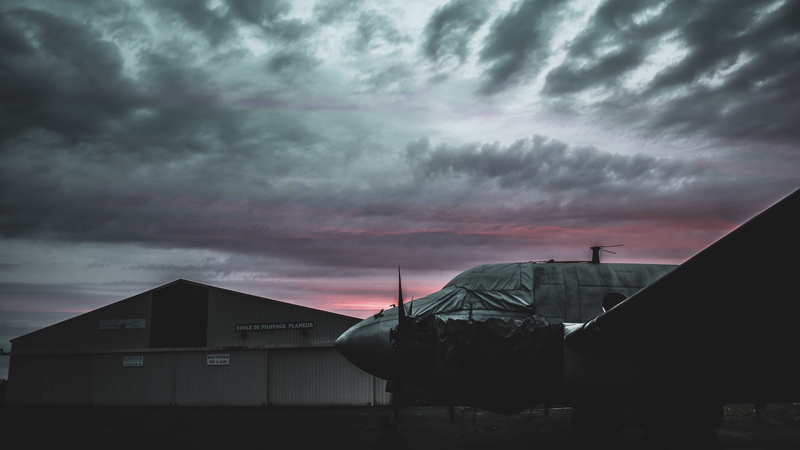 spoke, architecture, 5K, warplane, dusk, weather, sunrise, propeller, sun, airport, sky, vehicle, no people, parked, old, biplane, transportation, water