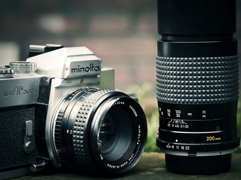 old camera, nostalgia, technology, zoom lens, camera - Photographic Equipment, no people, selective focus, arts culture and entertainment, camera, text