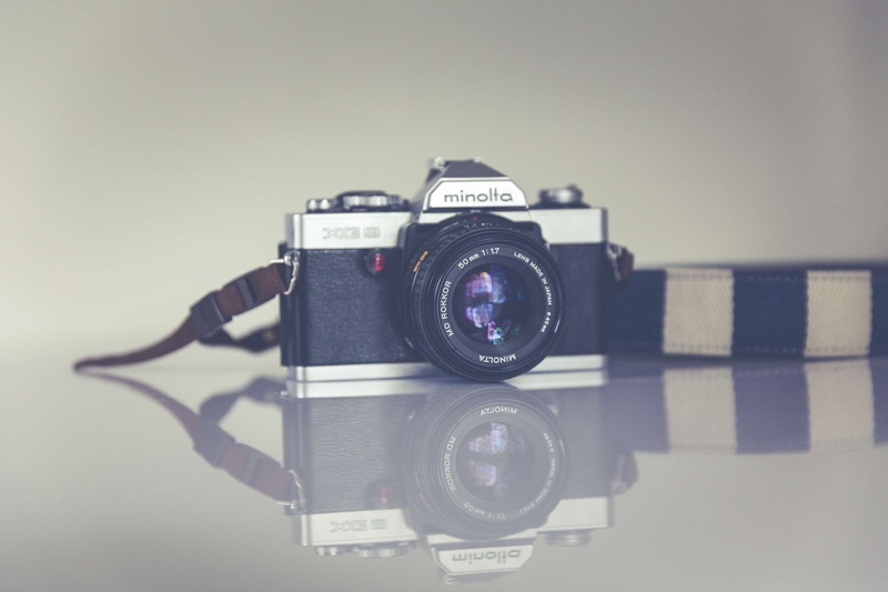 style, design, analog, professional, photography themes, camera - photographic equipment, classic, metal, still life, no people, single object, slr camera