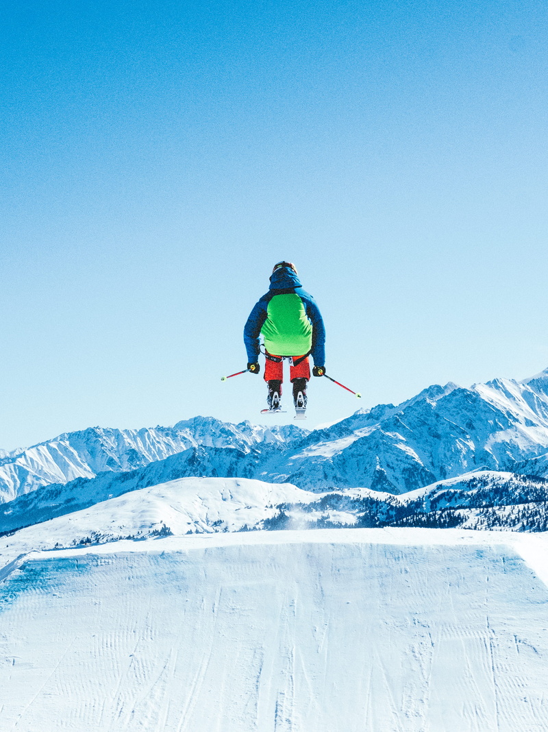 skiing, one person, 2K, using, full length, landscape, cold temperature, human, winter sport, trip, holiday, sport, slope, sky, sports, adrenaline, jump
