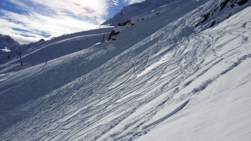 boarders, dom, ride, ski area, holiday, new zealand, wintry, cold temperature, lift, winter sport, sport, nature, unrecognizable person, runway, sky, mountain range