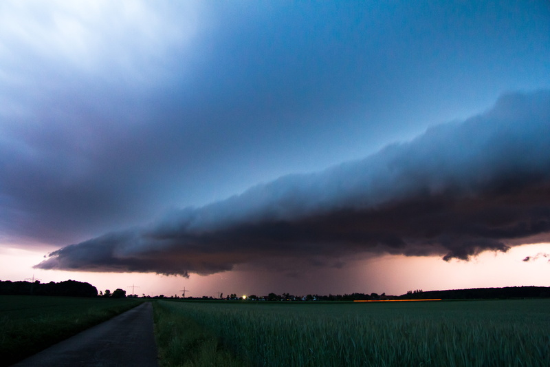 5K, cloud - sky, meteorology, tranquil scene, thunderstorm, cumulonimbus, electrical storm, atmosphere, thundercloud, arcus, storm front, rural scene