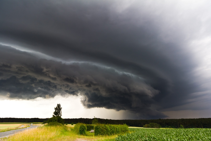 landscape, forward, drama, dark clouds, tornado, no people, cloud - sky, storm cloud, beauty in nature, meteorology, threatening, nature, scenics - nature