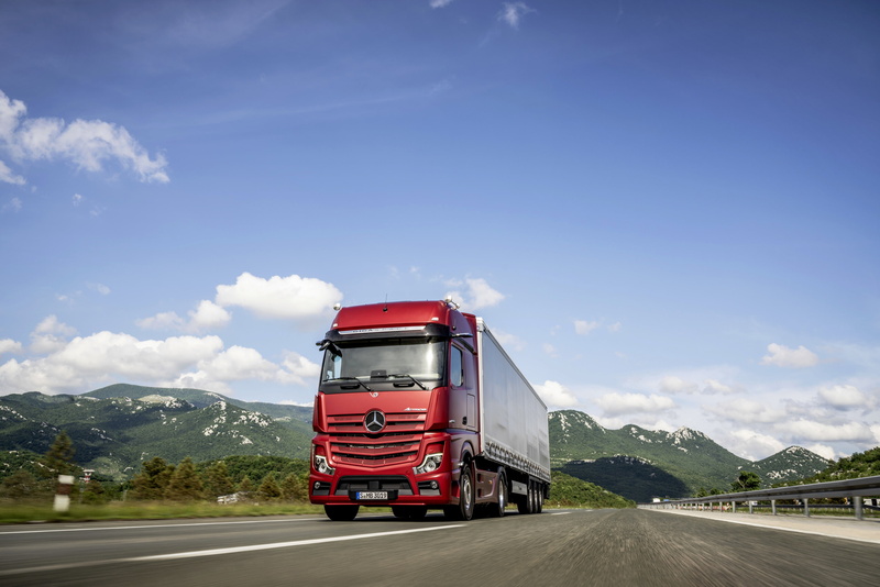tractor, 4K, track, Actros, 4x2, red, the trailer, Mercedes-Benz