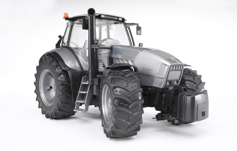 Lamborghini, tractor, white background, 2K, Lamborghini R8.270