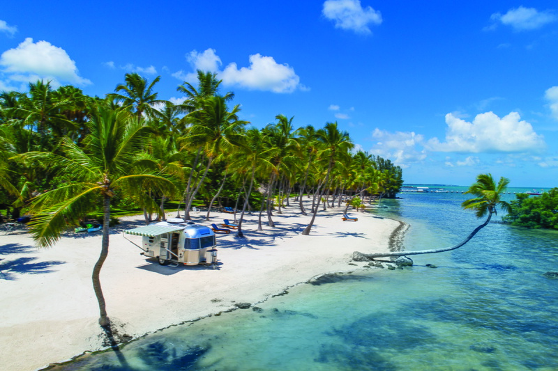 caravan, tropical island, sandy beach, sand, landscape, sky, thailand, coconut Palm Tree, no People, nature, 5K, journey, tree, idyllic, tropical drone view