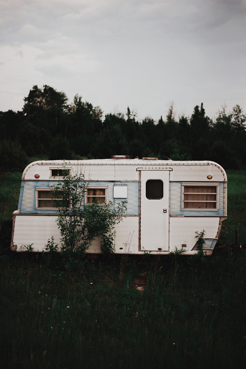 trailer, outdoors, public transportation, rail transportation, trailer Home, growth, travel, mode of transportation, static, caravan, white, no people