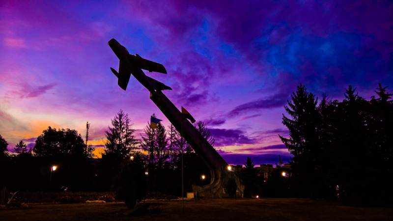 ternopil, dramatic sky, statue, evening, illuminated, architecture, night, dusk, purple, representation, cloud - sky, sculpture, sky, 4K, life, outdoors