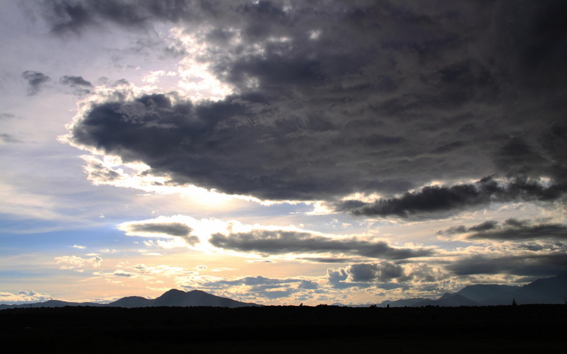 storm, 2K, clouds, sunset, rain, nature, 3d and abstract, nimbus, mountains, black