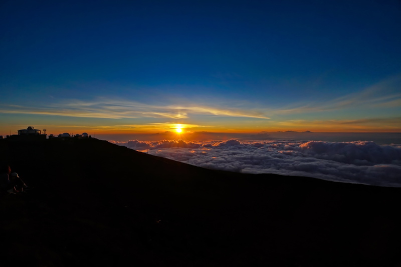 tranquil scene, cloud - sky, beyond the clouds, no people, silhouette, copy space, idyllic, sky, mountain, orange color, 4K, beauty in nature, landscape