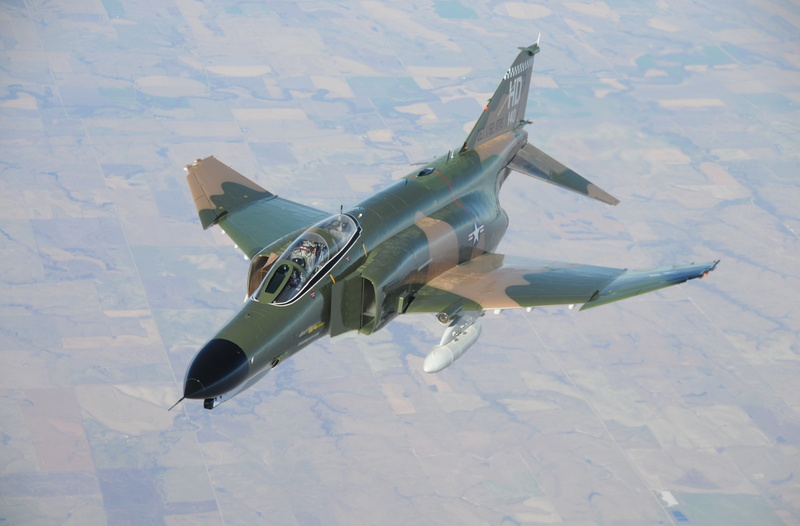outdoors, fighter plane, military, airplane, motion, nature, army, on the move, mid-air, 4K, day, transportation, no people, military airplane, flying