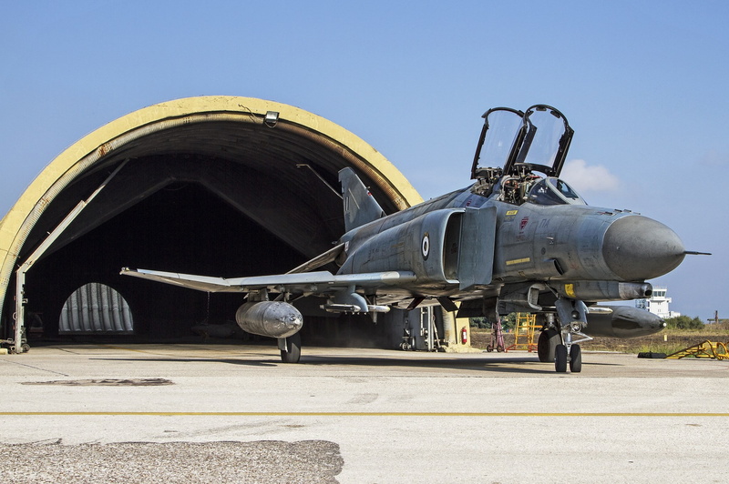 sunlight, road, blue, airport, outdoors, mcdonnell douglas f 4 phantom ii, 1080P, sunny, no people, air vehicle, metal, military, mode of transportation