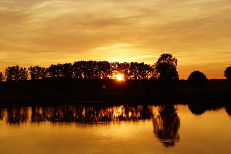 beautiful, tranquil scene, twilight, clouds, landscape, cloud - sky, sun, idyllic, west, scenery, orange color, lake, color, nature, the sun, sunset, sunrise