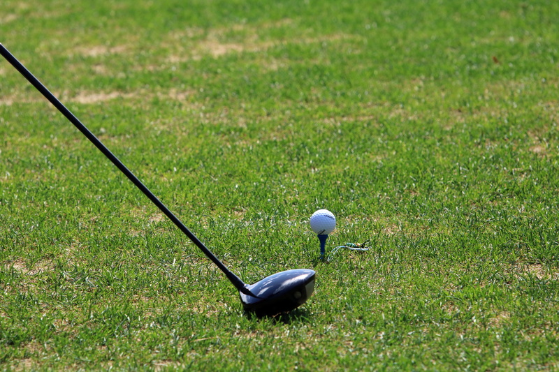 no people, players, leisure, green color, sport, golf ball, golf club, leisure activity, ball, green, activity, outdoors, high angle view, 5K, club, driver