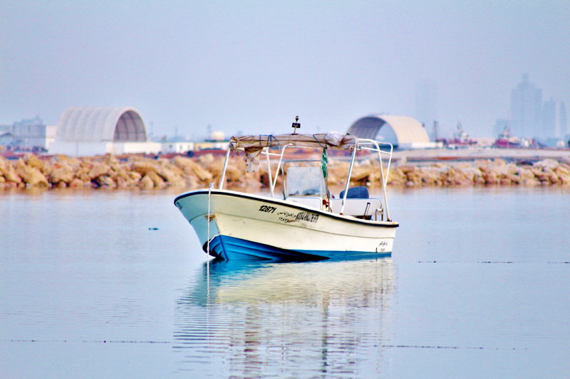 river, shade, water, beach, architecture, Corniche, dammam, gulf, sky, 5K, clear sky, evening, mode of transportation, natural, incidental people, Sea