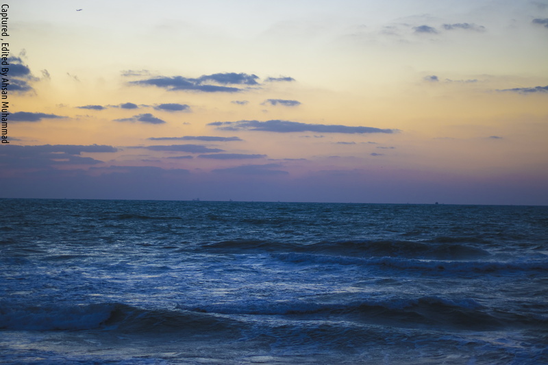 Yellow Sky, sea, corniche, Light Cycle, clouds, water, ajman, 5K, beach, Skullcandy