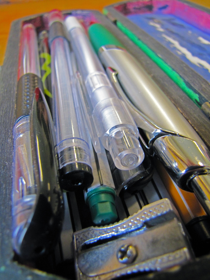 large group of objects, variation, pencil, choice, high angle view, side by side, container, alloy, creativity, bottle, 4K, table, metal, learning, still life